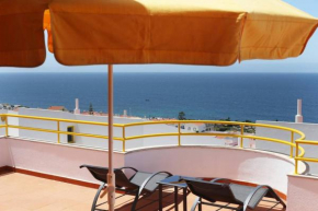 Brilhante - large one bedroom Condo with Splendid Seaview